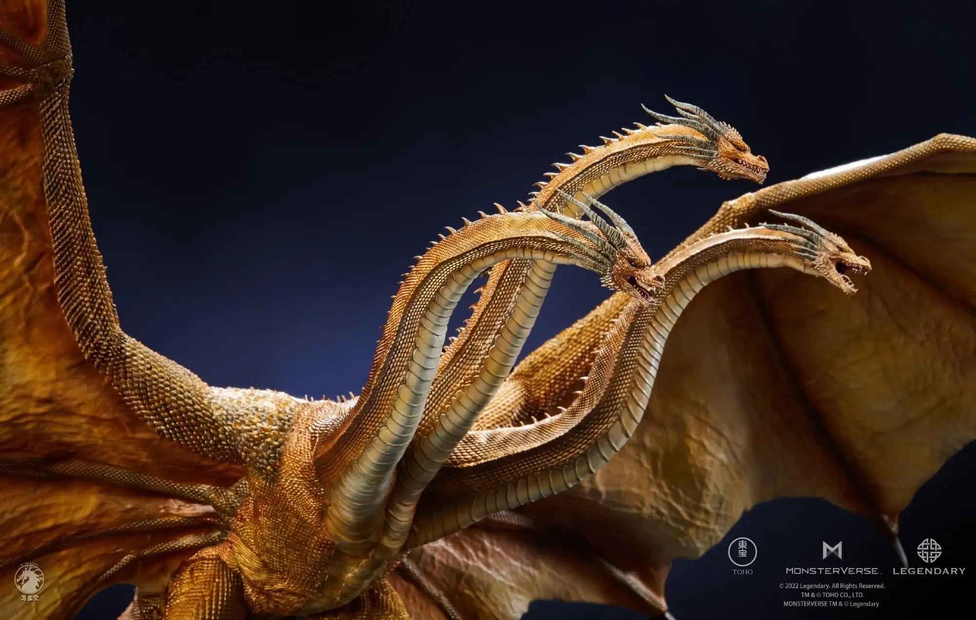 Luminous⭐Merch X-PLUS W-Dragon King Ghidorah 2019 Figure Scale Figures